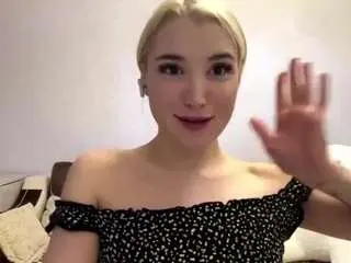 Wendicroft  live sex cam