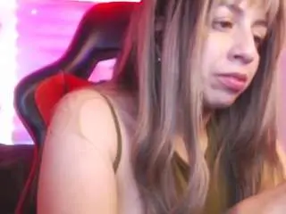 Abbypeck12  live sex cam
