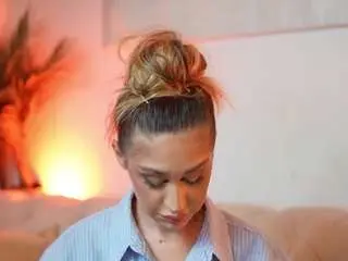 Aileenaxa  live sex cam