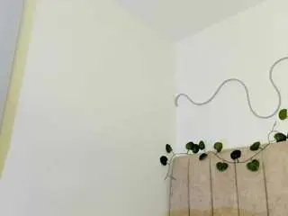 Kasey-delvey  live sex cam