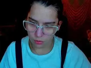 Liviasshy  live sex cam