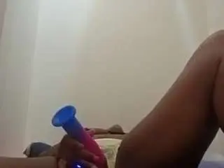 Mizzedible  live sex cam