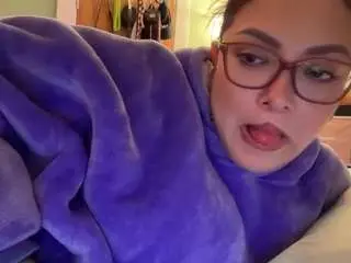 Nativepumpkin95  live sex cam