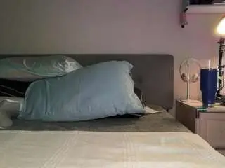 Nativepumpkin95  live sex cam