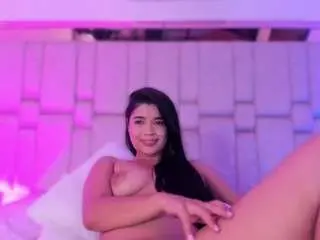Roxanneshelby  live sex cam