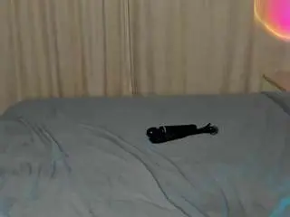 Sunflowerhoney  live sex cam