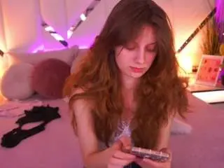 Cuteefoxy  live sex cam