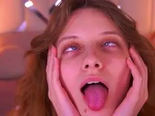 Cuteefoxy  live sex cam