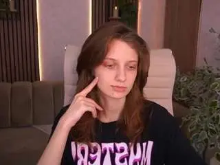 Cuteefoxy  live sex cam