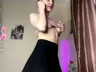 Debbymceady  live sex cam