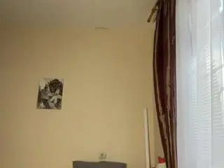 Debbymceady  live sex cam