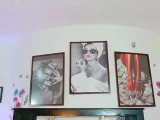 Loretahorny  live sex cam