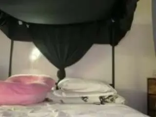 Pisceskitty  live sex cam