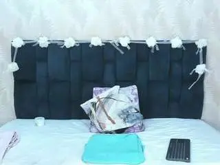 Arianadiosa  live sex cam