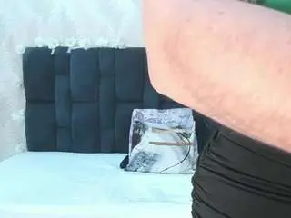 Arianadiosa  live sex cam