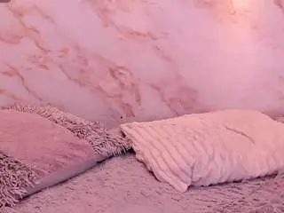 Dakotaferreti  live sex cam