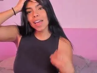 Dakotaferreti  live sex cam