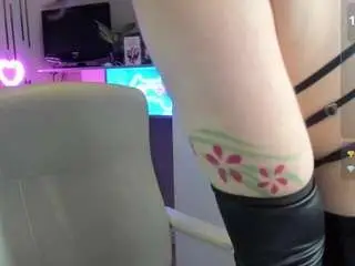 Dianagalaxy  live sex cam