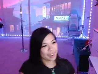 Dolllface  live sex cam