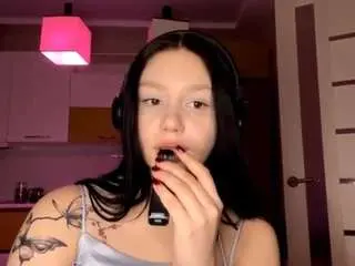 Juliannahartke  live sex cam