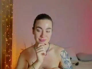 Miakhallirae  live sex cam
