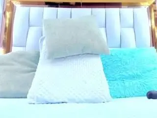 Rileysweet  live sex cam