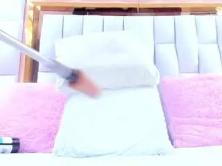 Rileysweet  live sex cam