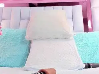 Rileysweet  live sex cam