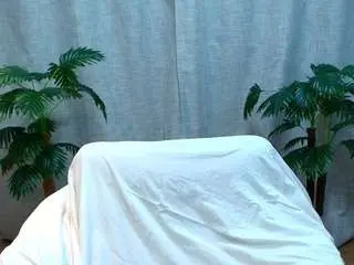 Francesca-olsen  live sex cam