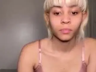 Kayaniwoodsxxx  live sex cam