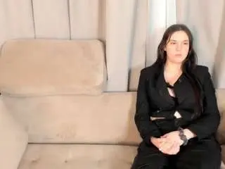 Lynellehegeman  live sex cam