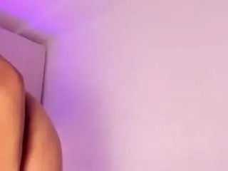 Anaihcollins  live sex cam