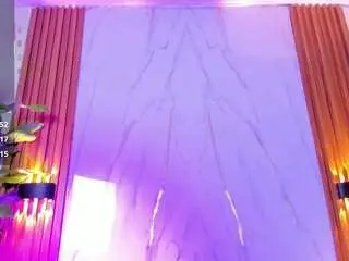 Bellaromano  live sex cam
