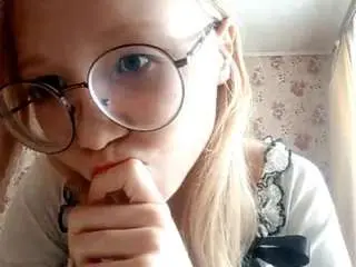 Charlottesmyers  live sex cam