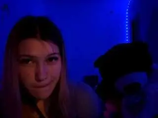 Madlynbuckle  live sex cam