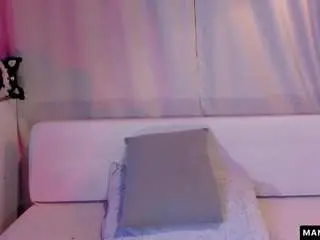 Manuvelez  live sex cam