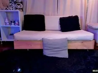 Manuvelez  live sex cam