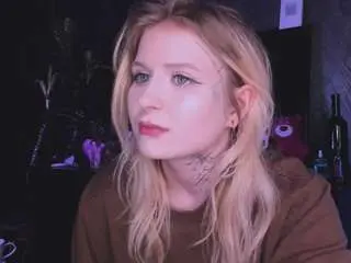 Sexy-goth  live sex cam