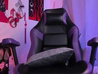 Whitneyanderson18  live sex cam