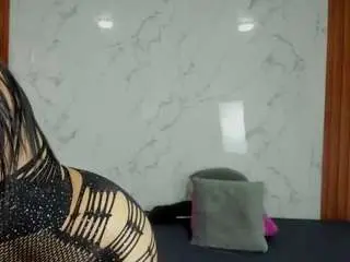 Adhara-messy  live sex cam