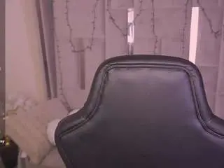 Carolinadia  live sex cam