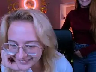 Daisy-baby12  live sex cam
