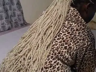 Dangercurvy  live sex cam