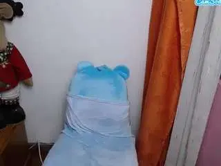 Emerald00  live sex cam