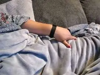Goddessastrid13  live sex cam