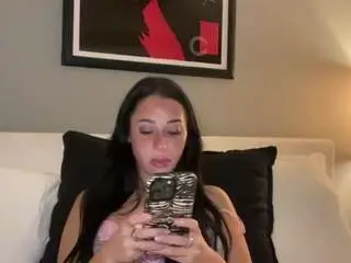 Hangoutwithvanessa  live sex cam