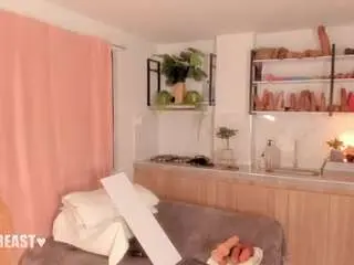 Ivannabreast1  live sex cam