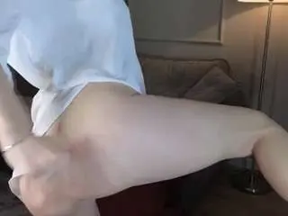 Kitten69katye  live sex cam