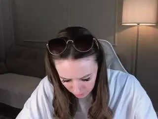 Kitten69katye  live sex cam