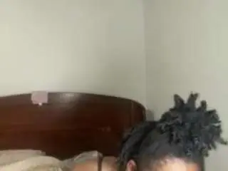 Slimthiccteisha  live sex cam
